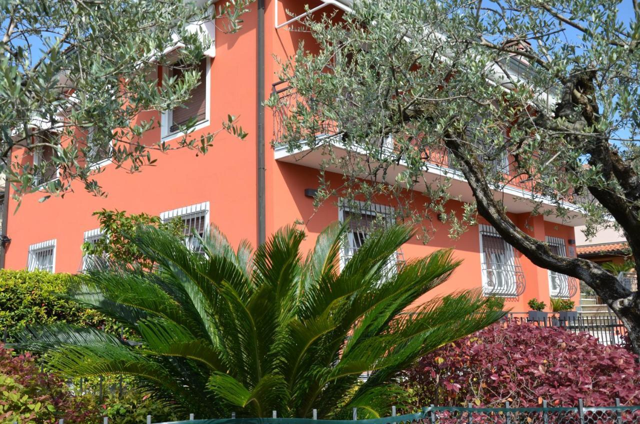 H2O Bed & Breakfast Sirmione Ngoại thất bức ảnh