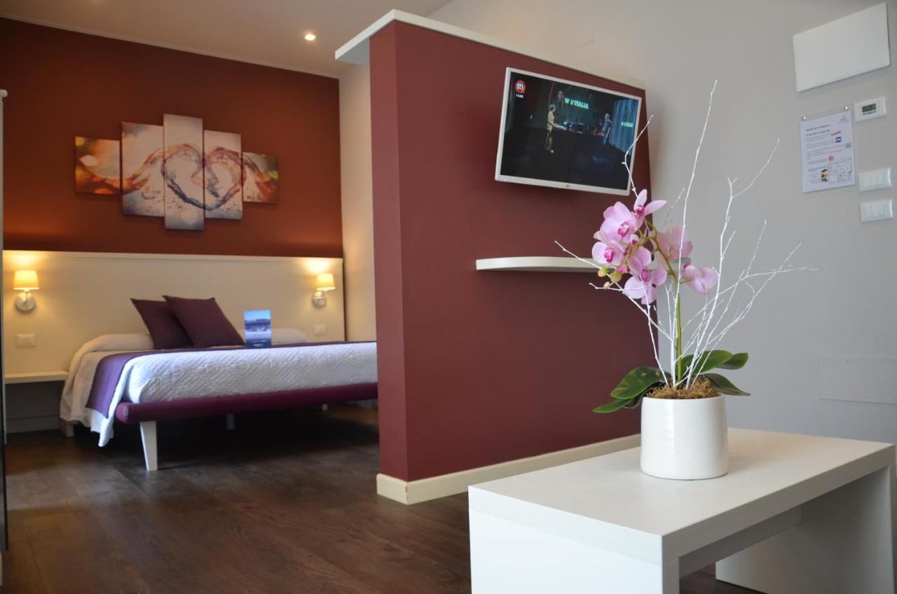 H2O Bed & Breakfast Sirmione Ngoại thất bức ảnh